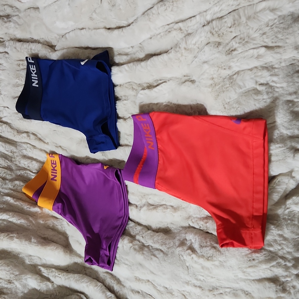 Nike compression shorts